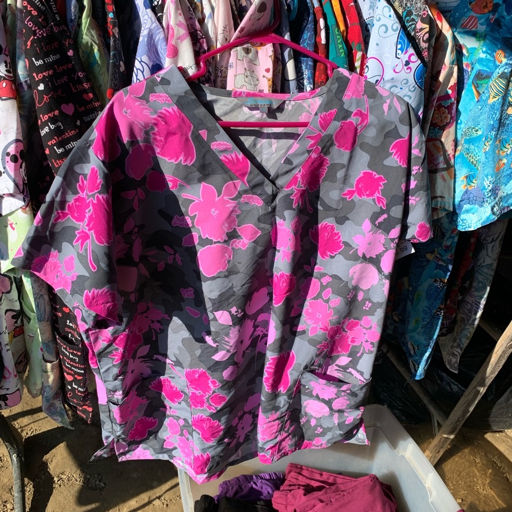 Scrub Top